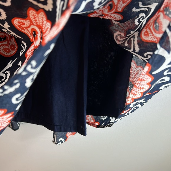 TALBOTS Navy and Orange Floral Pleated Skirt with Pockets Size 8 - Picture 4 of 10